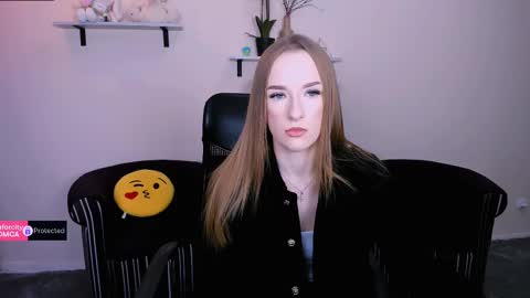 doll_vey online show from February 2025 10:37:02 AM