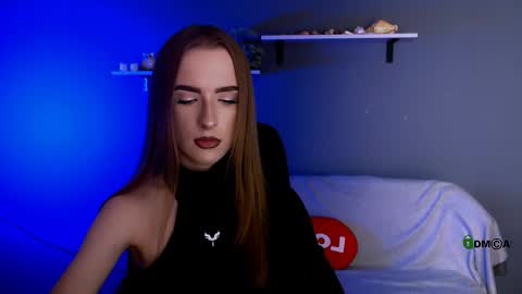 doll_vey online show from November 2025 08:07:01 PM