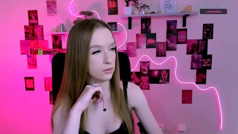 doll_vey online show from May 2026 09:03:01 AM