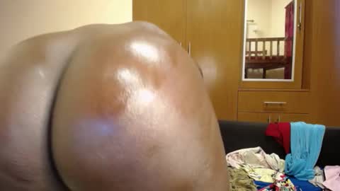 Bella online show from October 2025 07:31:02 AM