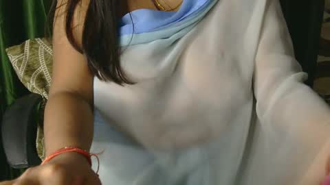 Snapshot of dolly_2 chatting on January 2025 08:15:01 AM dolly_2 online show from January 2025 08:15:01 AM