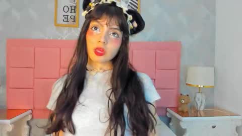 dolly_kitter online show from December 2025 11:39:02 AM