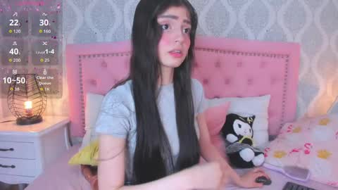 dolly_kitter online show from June 2026 12:00:02 PM