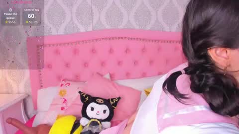 dolly_kitter online show from June 2026 12:17:01 PM