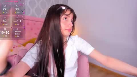 dolly_kitter online show from June 2026 12:31:01 PM