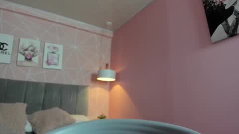 Call me Zoe  online show from February 2025 05:20:02 AM