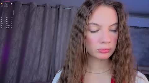 Snapshot of dollyburruss chatting on December 2025 04:44:02 AM Emilia online show from December 2025 04:44:02 AM