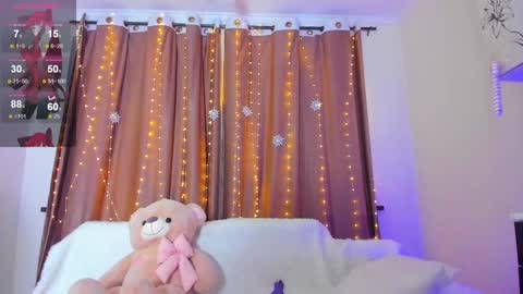 Snapshot of dollyiaa chatting on December 2024 01:25:01 AM Dollya online show from December 2024 01:25:01 AM