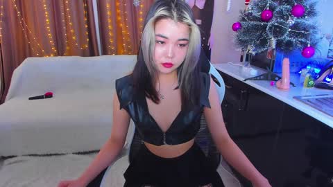 Snapshot of dollyiaa chatting on January 2025 08:56:01 AM Dollya online show from January 2025 08:56:01 AM