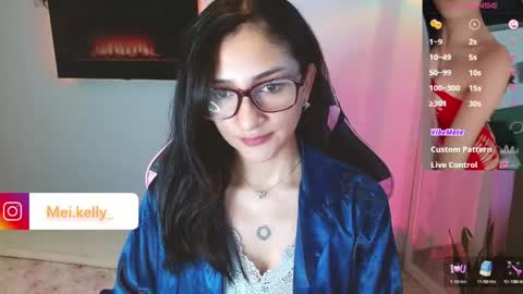 Snapshot of dollykelly_ chatting on March 2026 10:27:02 PM dollykelly_ online show from March 2026 10:27:02 PM