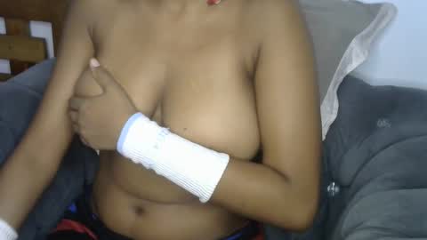 Snapshot of dollyplum chatting on October 2025 09:54:01 AM Cushey online show from October 2025 09:54:01 AM