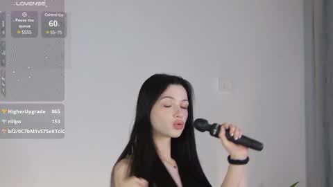 Snapshot of dollyvega chatting on January 2025 01:44:02 PM Dolly online show from January 2025 01:44:02 PM