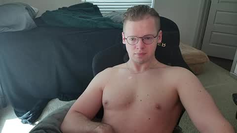 Snapshot of doloresman chatting on May 2026 03:19:01 PM doloresman online show from May 2026 03:19:01 PM