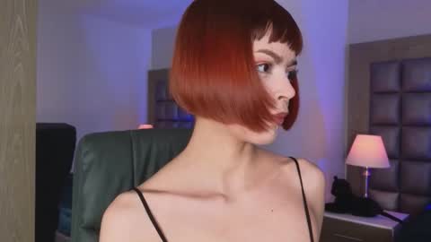 Snapshot of dolyconor chatting on November 2025 08:21:01 PM Dolly online show from November 2025 08:21:01 PM