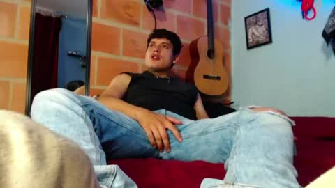 Diego Castell online show from April 2026 10:34:01 PM