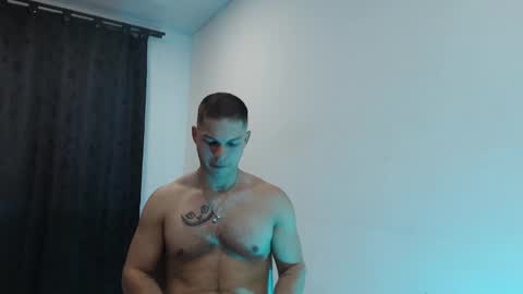 Snapshot of dom_craw chatting on January 2025 10:37:02 PM Domimick Crawford online show from January 2025 10:37:02 PM