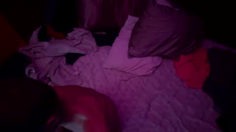 Pretty much willl do everything for the right thingp online show from January 2026 03:53:01 AM