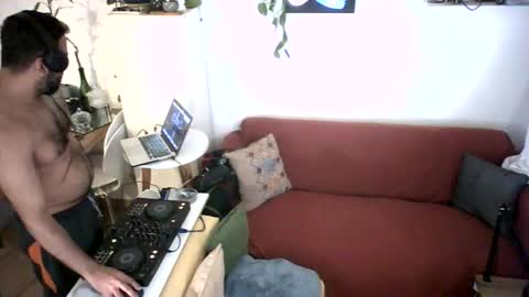 Snapshot of domfetishx chatting on September 2025 11:53:01 PM all fetishes online show from September 2025 11:53:01 PM