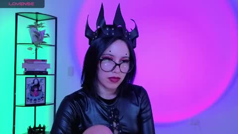 Mistress online show from April 2026 03:17:02 PM