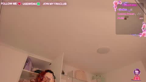 Snapshot of domina_deivis chatting on January 2025 06:36:02 AM I WILL BE BACK ON WEDNESDAY DECEMBER 4 0100AM COLOMBIA TIME online show from January 2025 06:36:02 AM