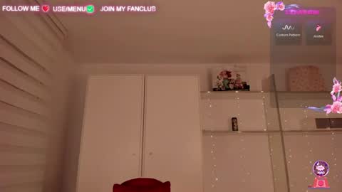 Snapshot of domina_deivis chatting on January 2025 06:09:01 AM I WILL BE BACK ON WEDNESDAY DECEMBER 4 0100AM COLOMBIA TIME online show from January 2025 06:09:01 AM