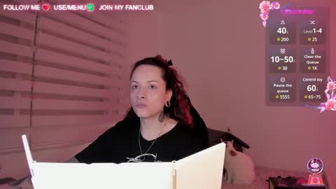 Snapshot of domina_deivis chatting on February 2025 06:05:02 AM I WILL BE BACK ON WEDNESDAY DECEMBER 4 0100AM COLOMBIA TIME online show from February 2025 06:05:02 AM