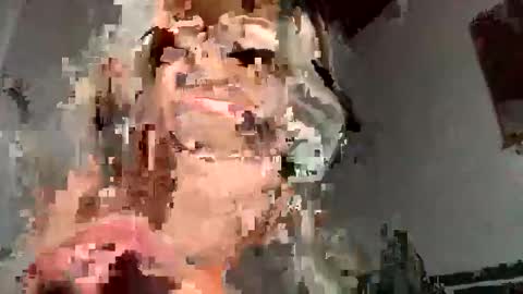 Snapshot of dominadiosa__ chatting on September 2025 10:45:02 PM Alexa online show from September 2025 10:45:02 PM