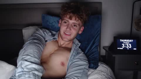 Snapshot of dominantalex182 chatting on October 2025 02:34:01 AM Alex... online show from October 2025 02:34:01 AM