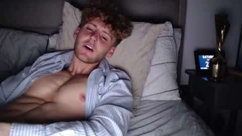 Snapshot of dominantalex182 chatting on October 2025 01:57:01 AM Alex... online show from October 2025 01:57:01 AM