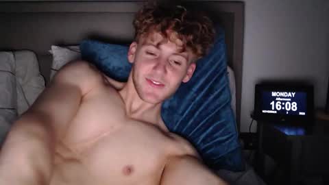 Snapshot of dominantalex182 chatting on November 2025 04:08:01 PM Alex... online show from November 2025 04:08:01 PM