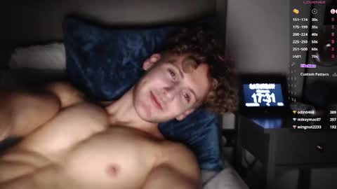 Snapshot of dominantalex182 chatting on December 2025 07:42:01 PM Alex... online show from December 2025 07:42:01 PM