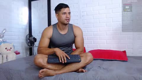 Snapshot of dominc_berry chatting on January 2025 01:22:01 PM Dominc berry online show from January 2025 01:22:01 PM