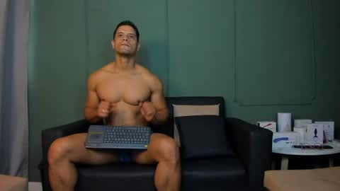Dominc berry online show from June 2026 12:14:02 PM