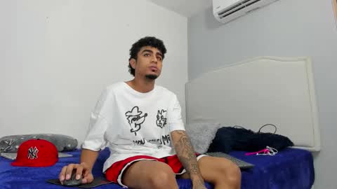 Snapshot of dominic_brand chatting on November 2025 10:37:01 AM Brandon online show from November 2025 10:37:01 AM