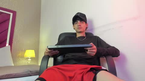 Dominic foox online show from March 2026 01:49:01 PM