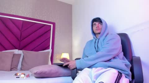 Dominic foox online show from March 2026 02:11:02 PM