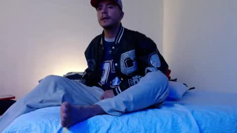 Snapshot of dominic_hanks chatting on April 2026 07:45:01 AM DOMINIC AND ANDREW online show from April 2026 07:45:01 AM