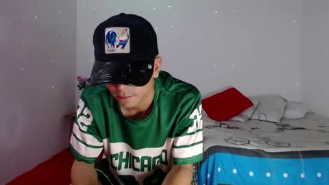 Snapshot of dominic_hanks chatting on April 2026 05:07:01 AM DOMINIC AND ANDREW online show from April 2026 05:07:01 AM