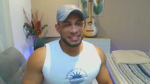 Snapshot of dominic_hulk1 chatting on September 2025 03:43:02 AM dominic_hulk1 online show from September 2025 03:43:02 AM