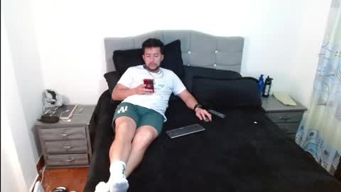 dominic_lux online show from April 2026 03:15:02 AM