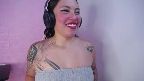 Snapshot of dominic_queen1126 chatting on September 2025 02:08:02 PM online show from September 2025 02:08:02 PM