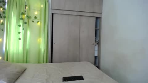 dominic_sofia online show from May 2026 11:15:02 AM