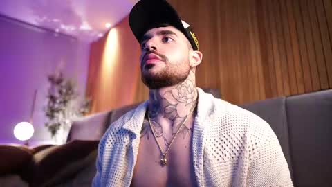 Dominic Sullivan online show from March 2025 03:41:01 AM