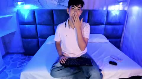 DOMINIC  online show from June 2026 08:08:02 PM