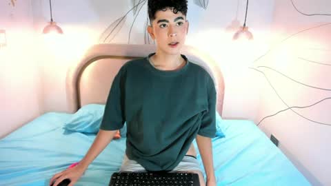 DOMINIC  online show from July 2026 08:33:02 PM