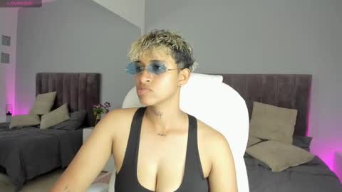 Snapshot of dominick_joness chatting on January 2025 04:36:01 PM Dominick online show from January 2025 04:36:01 PM