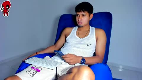  Dominic  online show from May 2026 01:22:02 AM