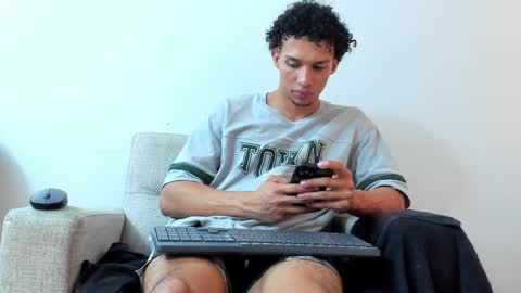 Dominick Star online show from December 2024 10:19:02 AM