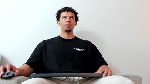 Dominick Star online show from January 2025 03:04:02 AM