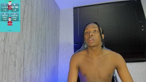 Snapshot of dominicsccott chatting on December 2024 01:03:02 PM Dominicscott online show from December 2024 01:03:02 PM